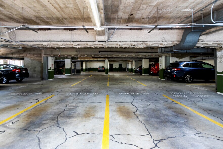 More Photos Of 2001 Van Ness Ave, San Francisco Office For Lease