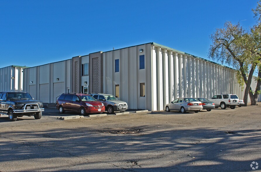 Primary Photo Of 5740 Logan St, Denver Warehouse For Lease