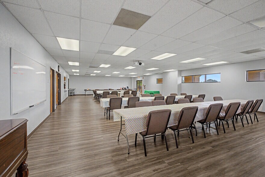 More Photos Of 2111 Skyline Dr, Mesquite Religious Facility For Sale
