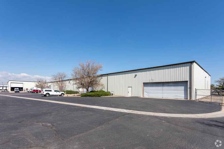 More Photos Of 5720 Holly St, Commerce City Manufacturing For Lease