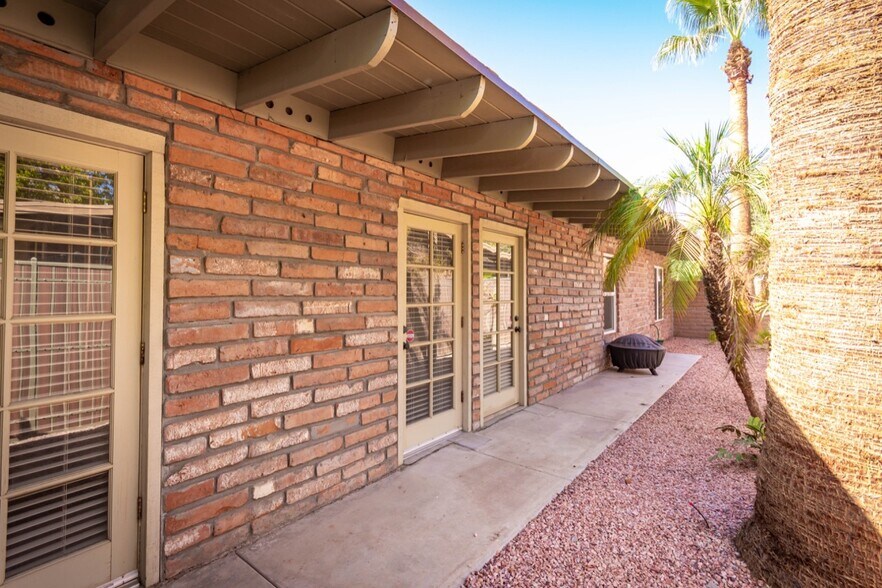 More Photos Of 207 E Monterey Way, Phoenix Office Residential For Sale