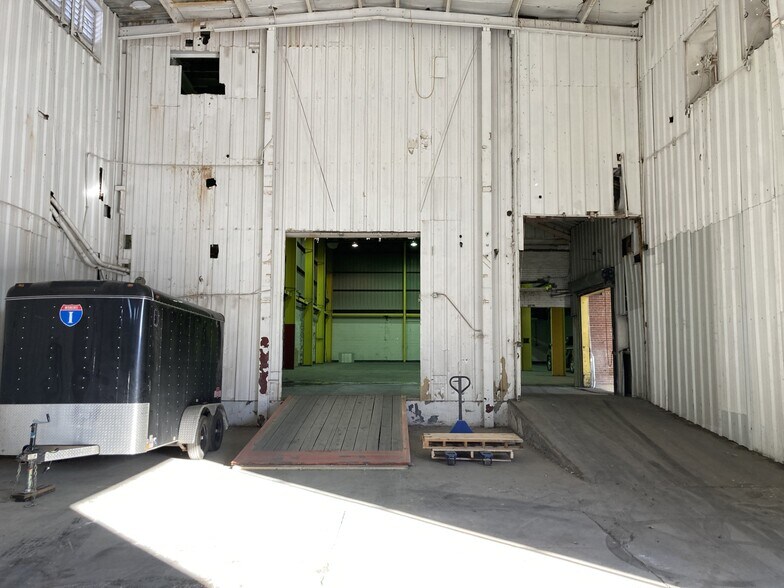 More Photos Of 603 Sunshine Rd, Kansas City Warehouse For Lease