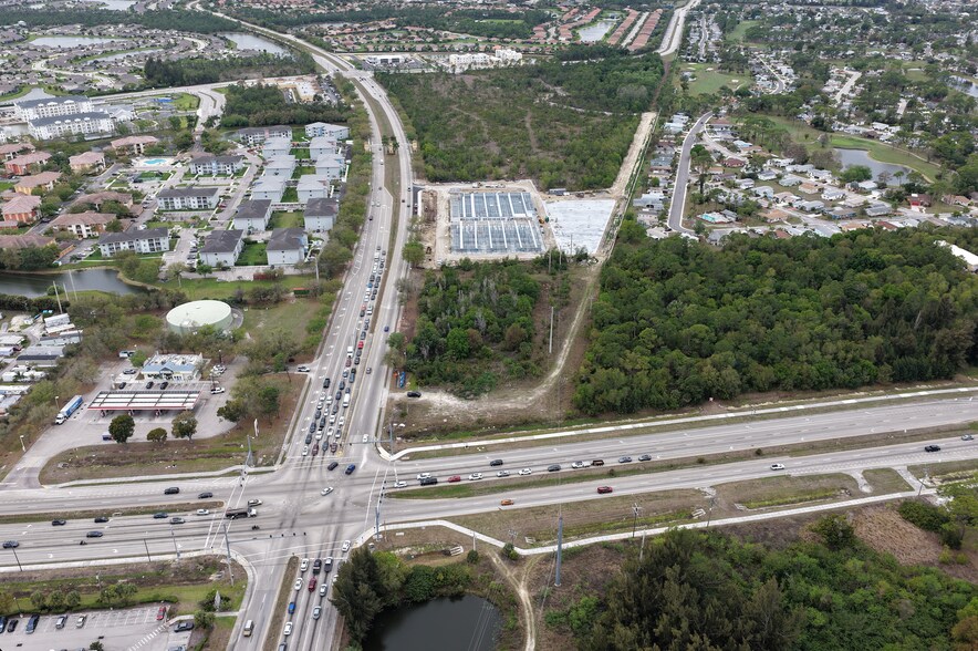 More Photos Of 3856 Del Prado N blvd, Cape Coral General Retail For Lease