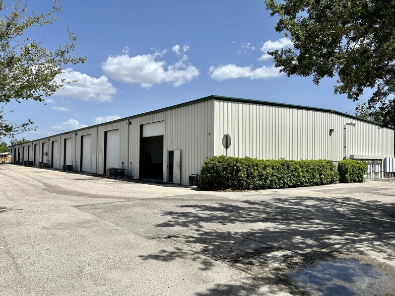 More Photos Of 1202 Gary Ave, Ellenton Warehouse For Lease