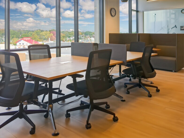 More Photos Of 2014 Blake Avenue NW, Canton Office For Lease