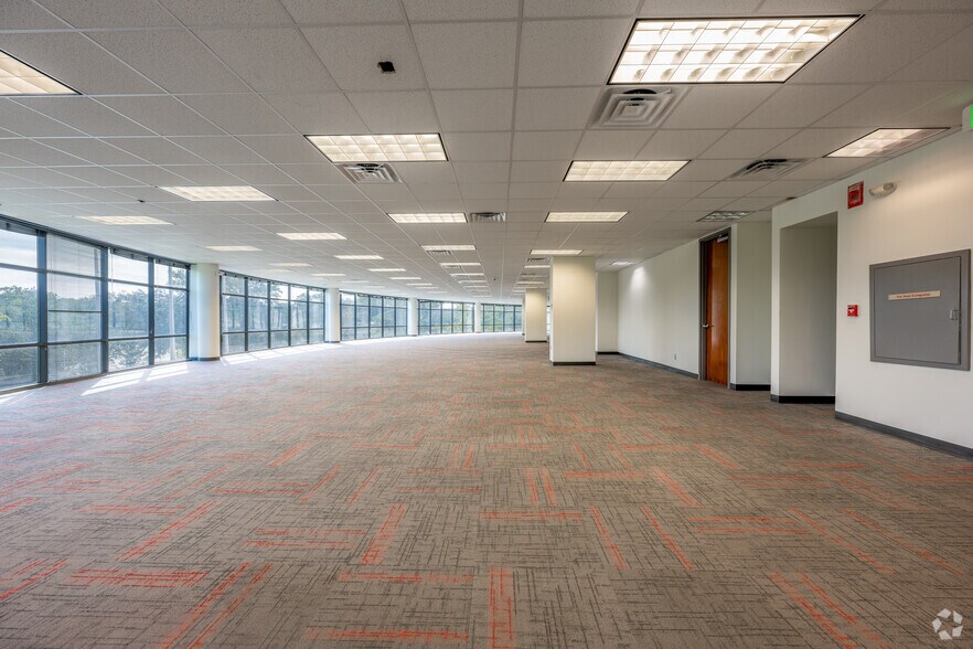 More Photos Of 2400 Presidents Dr, Montgomery Office For Lease