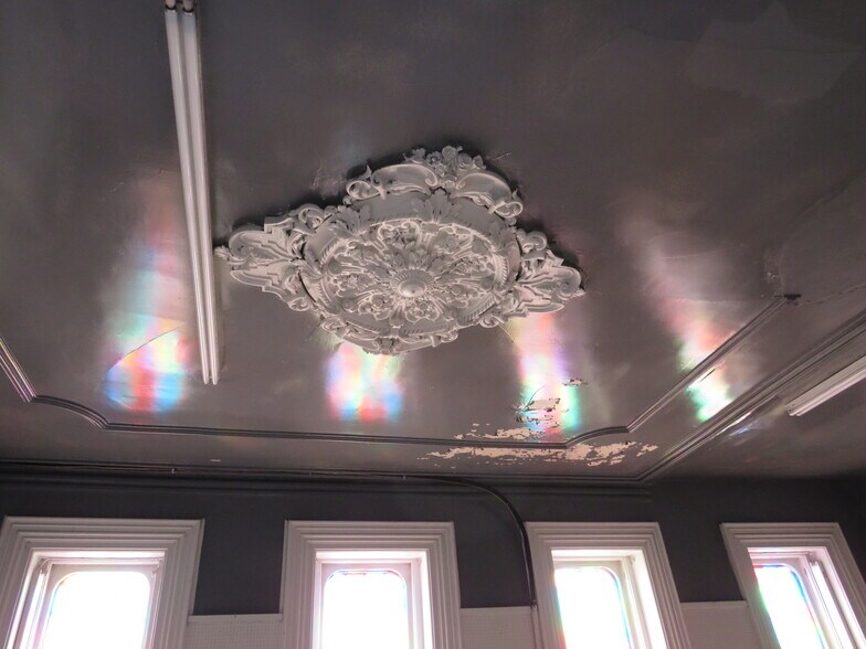 More Photos Of 110-112 W Washington st, Morris General Retail For Sale