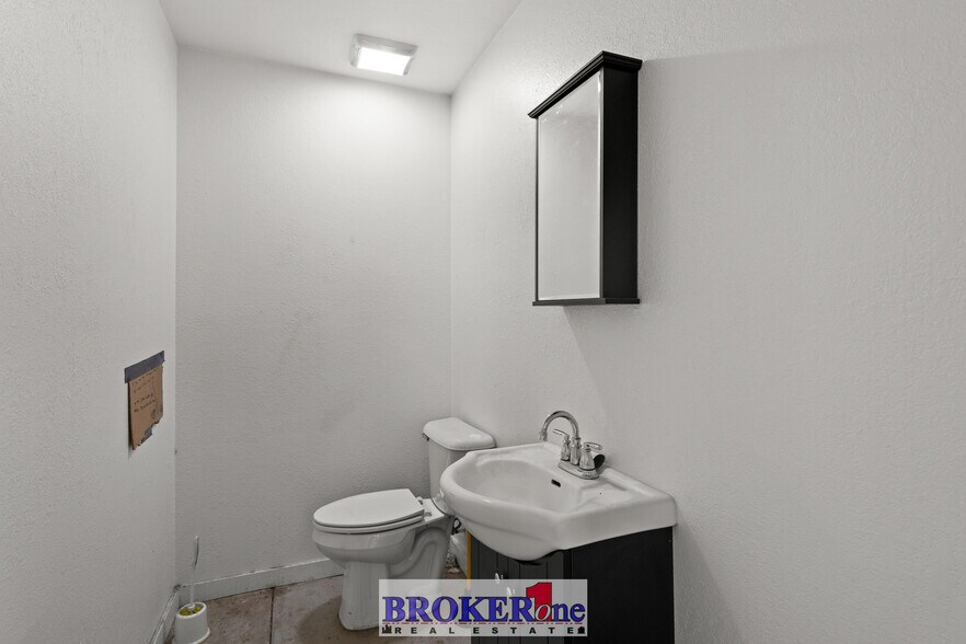 More Photos Of 220 Highway 96, Douglas Industrial For Lease