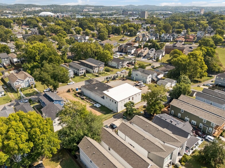 More Photos Of 1715 Pecan St, Nashville Warehouse For Sale