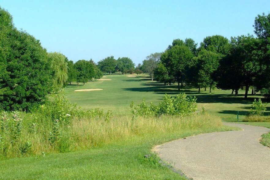 Primary Photo Of 9401 18th St, Kenosha Golf Course Driving Range For Sale