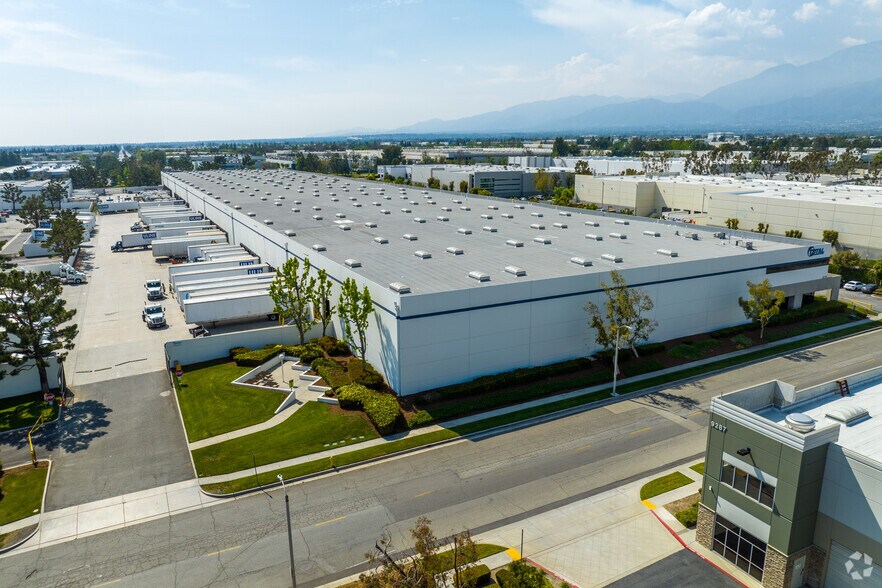 More Photos Of 9275 Buffalo Ave, Rancho Cucamonga Warehouse For Lease