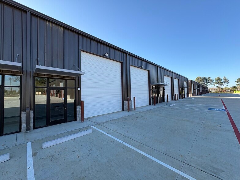 More Photos Of 12338 Spring Cypress Rd, Tomball Unknown For Lease