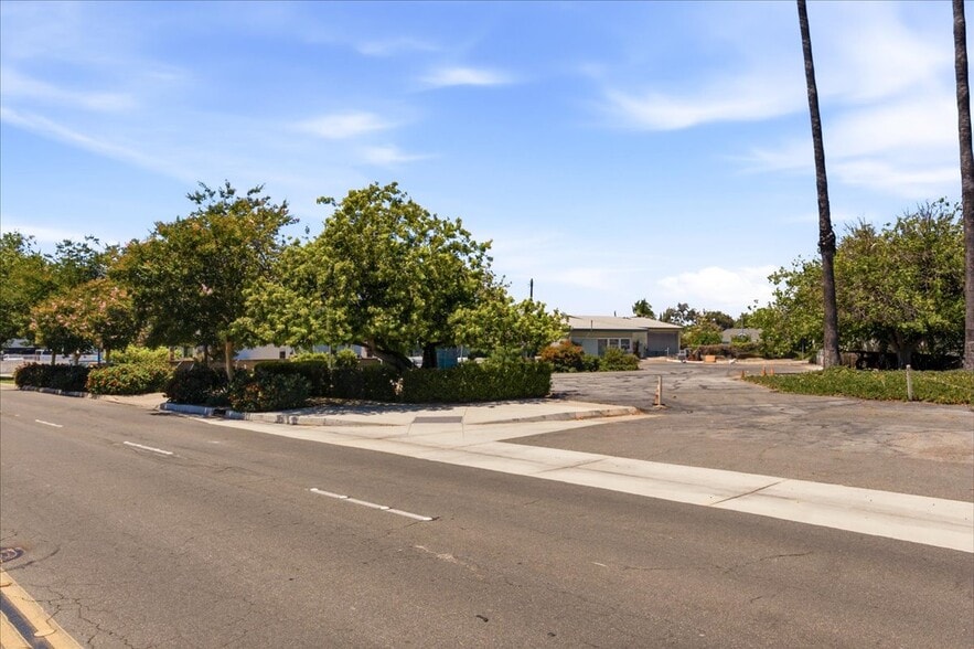 Primary Photo Of 3091 W Orange Ave, Anaheim Land For Sale