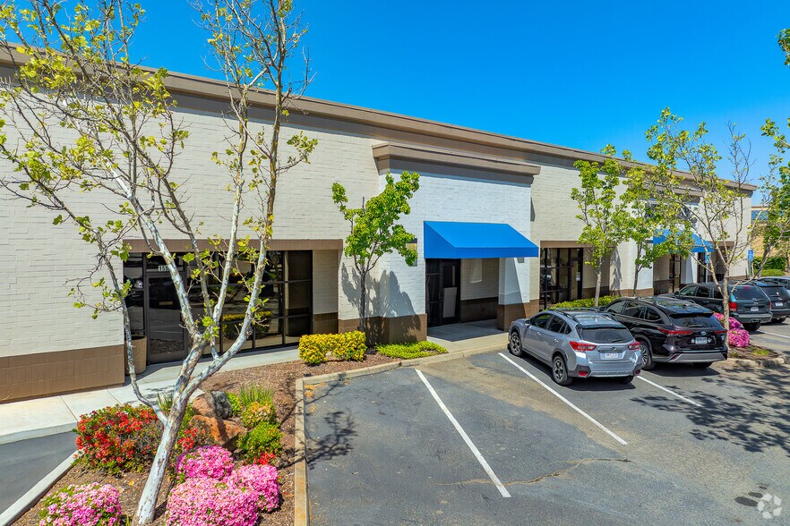 More Photos Of 6810 Five Star Blvd, Rocklin Freestanding For Sale