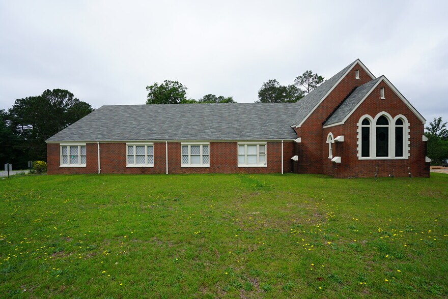 Primary Photo Of 4323 Primrose Rd, Columbus Religious Facility For Sale