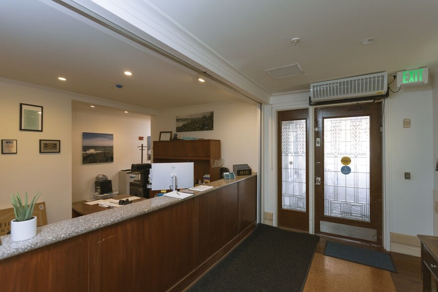 More Photos Of 6444 Central City Blvd, Galveston Rehabilitation Center For Sale