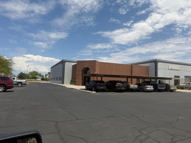 More Photos Of 6770 Bermuda Rd, Las Vegas Warehouse For Lease