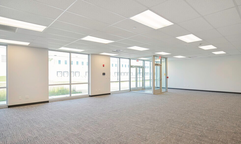More Photos Of 650 Federal Blvd, Carteret Unknown For Lease