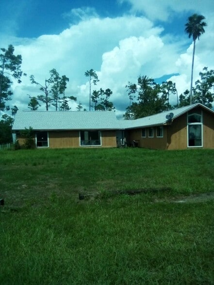 More Photos Of 11921 Caruso Dr, Panama City Assisted Living For Sale