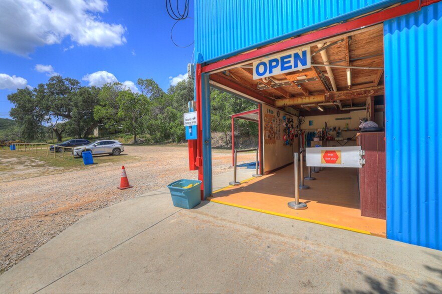 More Photos Of 2001 Ponderosa Dr, Canyon Lake Specialty For Sale