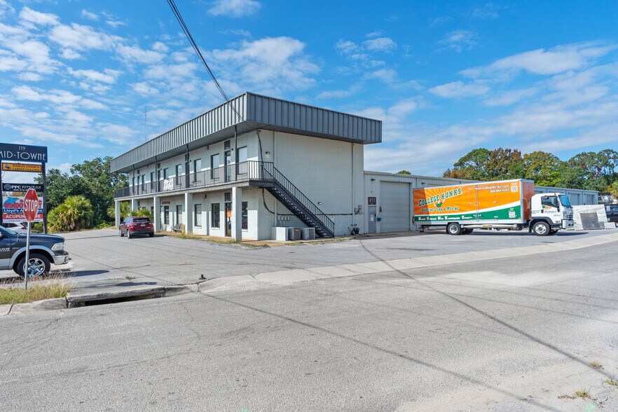 More Photos Of 119 Hollywood Blvd, Fort Walton Beach Flex For Sale