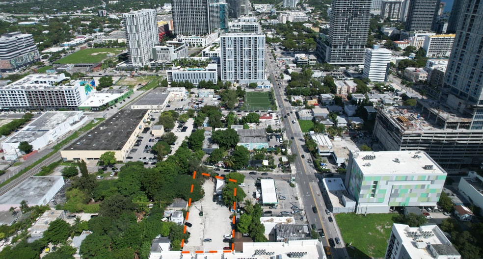 More Photos Of 190 NE 26th St, Miami Land For Lease