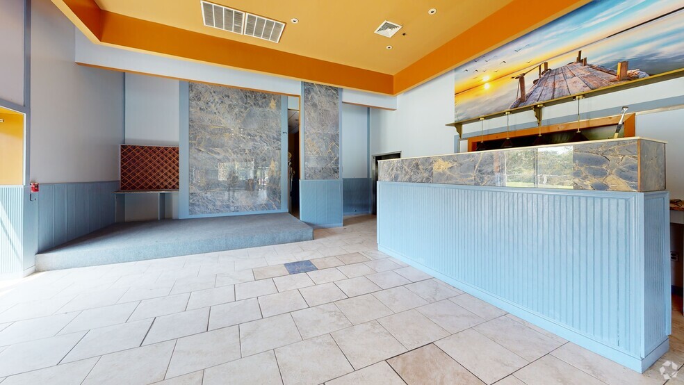 More Photos Of 505-545 Berlin Cross Keys Rd, Sicklerville Unknown For Lease