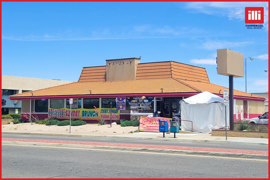 Primary Photo Of 44430 20th St W, Lancaster Restaurant For Lease