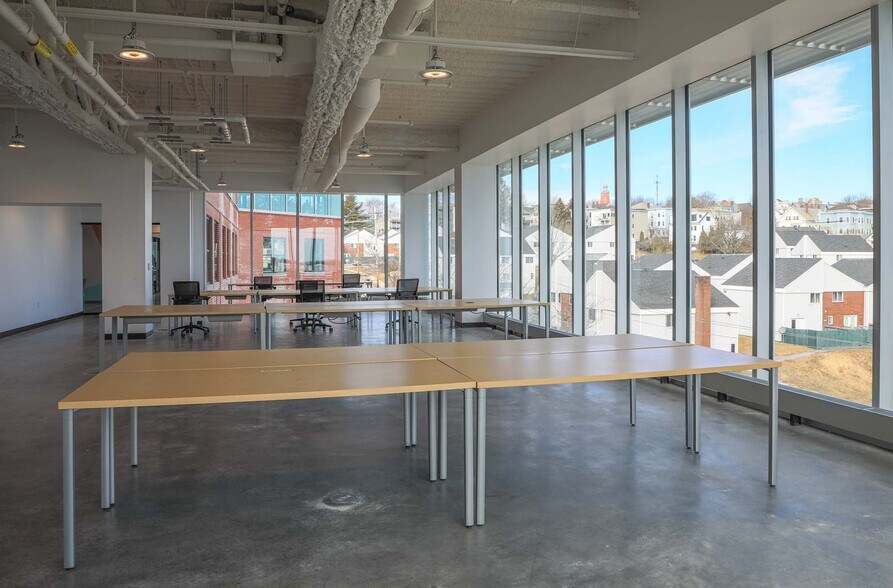 More Photos Of 12 Mountfort St, Portland Office For Lease