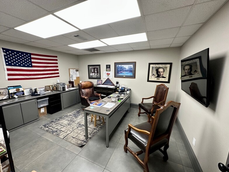 More Photos Of 1511 Ameron Dr, Charlotte Warehouse For Lease