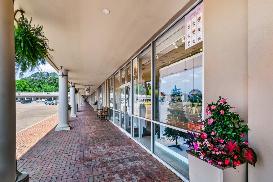 More Photos Of 4000 S Frontage Rd, Vicksburg Unknown For Lease