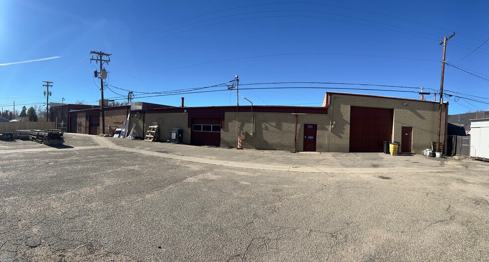 More Photos Of 3878-3898 S Jason St, Englewood Warehouse For Sale