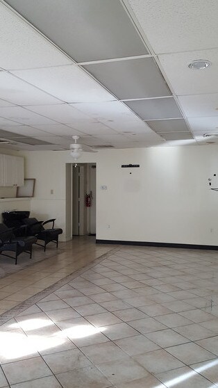 More Photos Of 43 Mays Landing Rd, Somers Point Freestanding For Lease