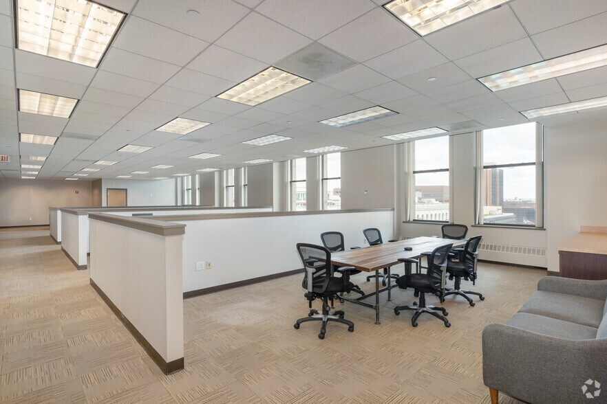 More Photos Of 510-530 Walnut St, Philadelphia Office For Lease