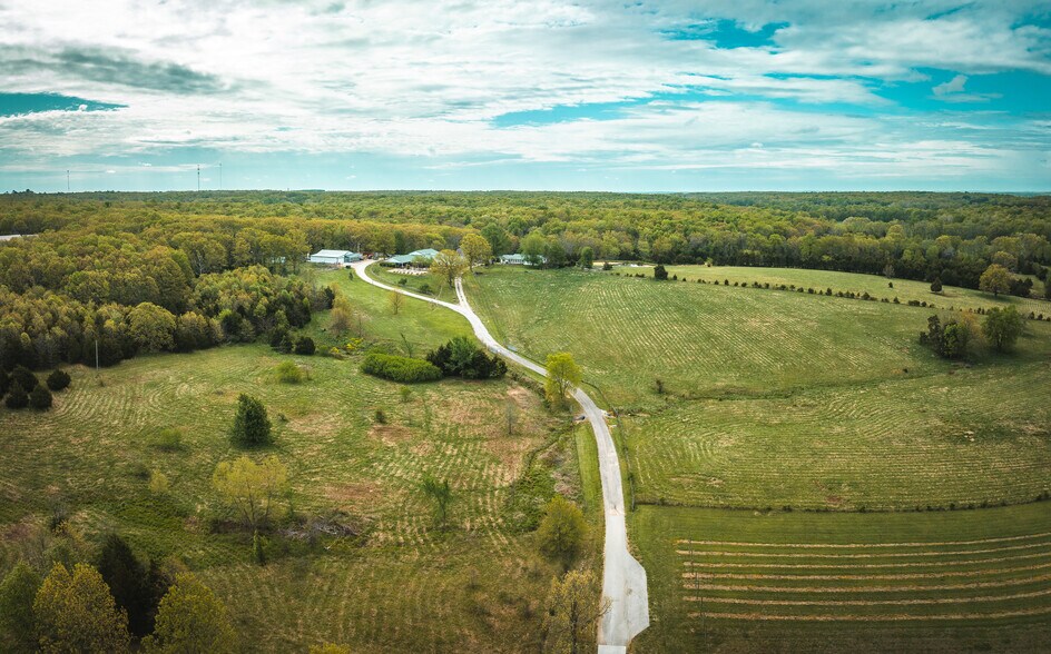More Photos Of 5870 Old 66, Leasburg Winery Vineyard For Sale