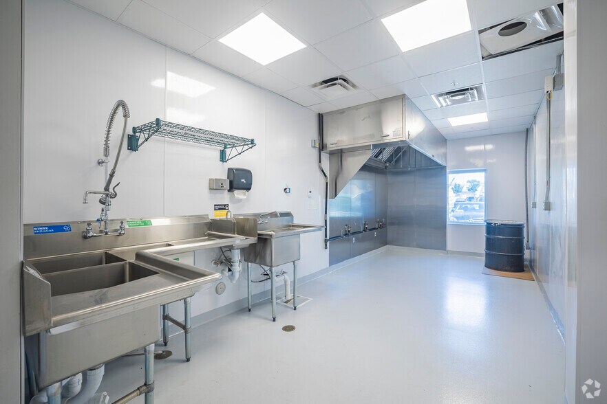 More Photos Of 1025 A St, Hayward Restaurant For Lease