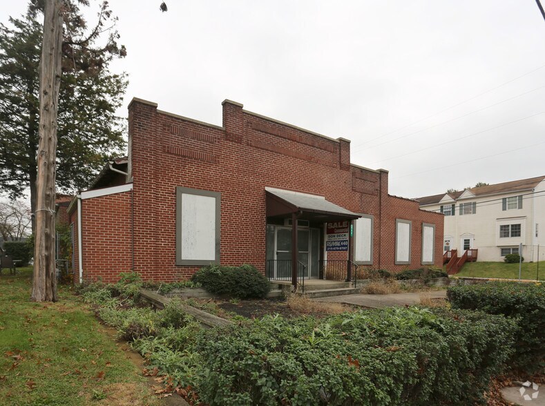 More Photos Of 800 Main St, Red Hill Light Manufacturing For Sale