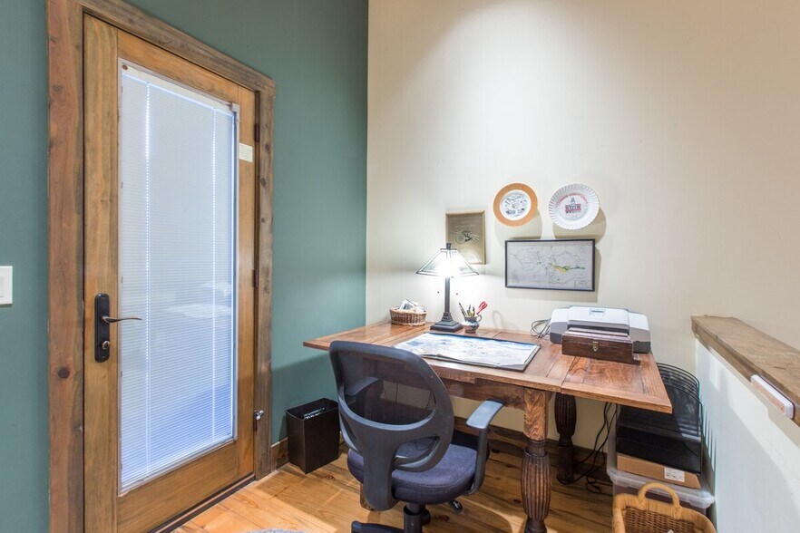 More Photos Of 115 / 117 / 119 7th Ave, Ouray Apartments For Sale