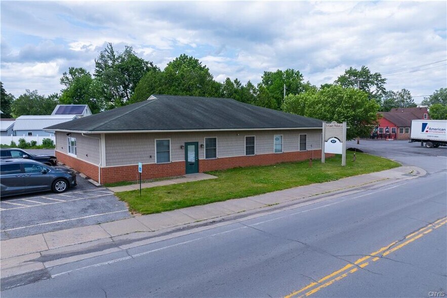 Primary Photo Of 1107 Floyd Ave, Rome Medical For Sale