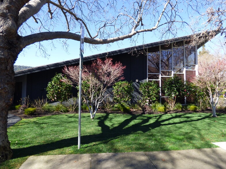 More Photos Of 825 Hartz Way, Danville Medical For Sale