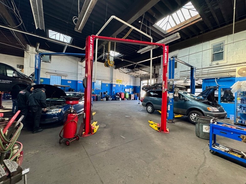 More Photos Of 6307 Fresh Pond Rd, Ridgewood Auto Repair For Sale