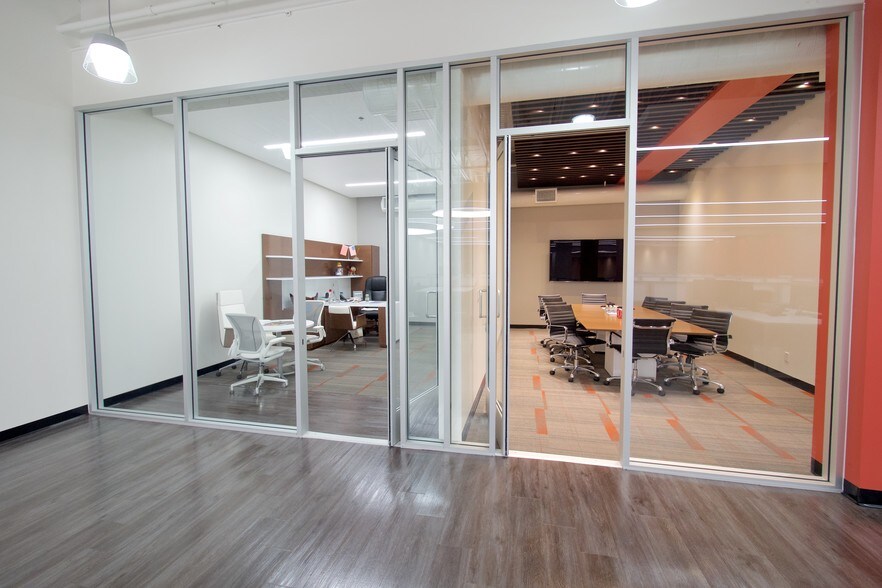 More Photos Of 2323 Main St, Irvine Warehouse For Lease