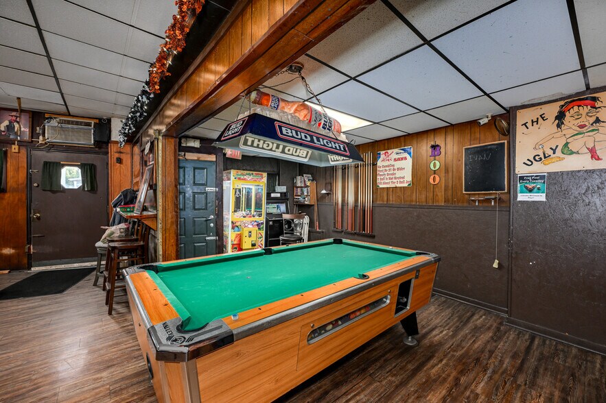 More Photos Of 3908 Denison Ave, Cleveland General Retail For Sale