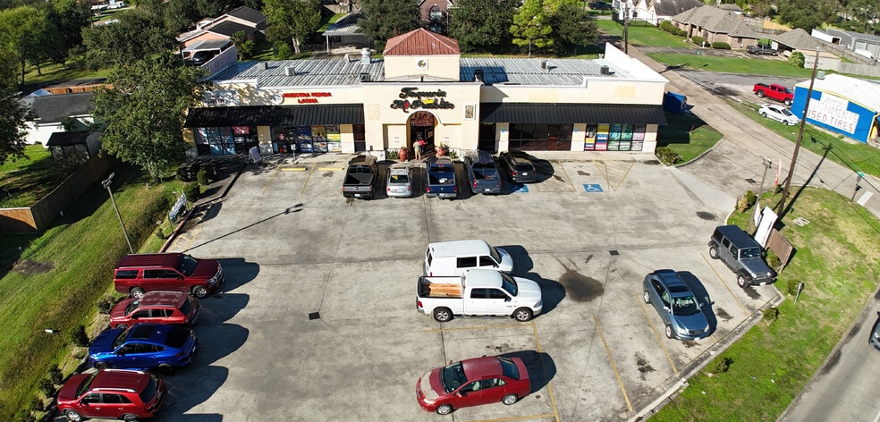 Primary Photo Of 502 S Allen Genoa Rd, South Houston Storefront Retail Office For Lease