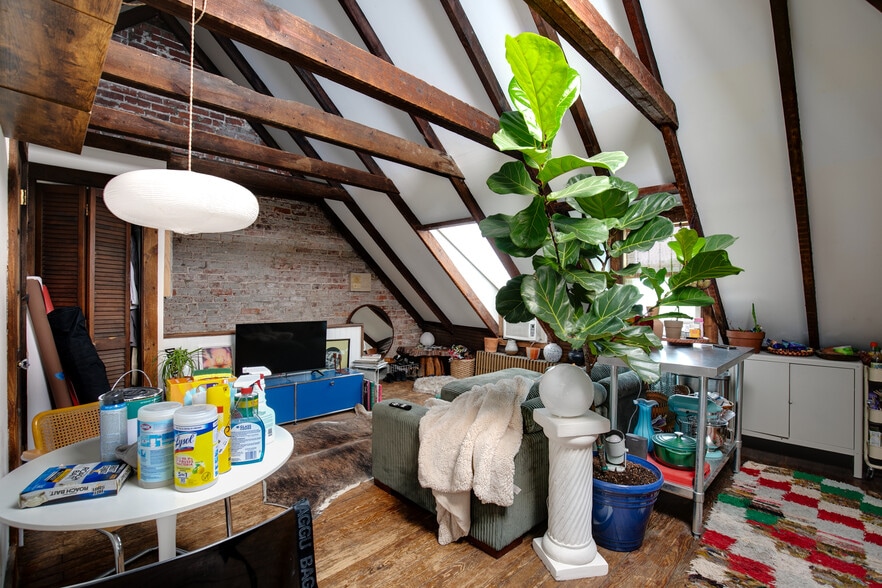 More Photos Of 1300 Floyd Ave, Richmond Multifamily For Sale