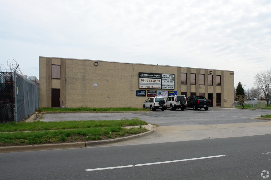 More Photos Of 9000 Edgeworth Dr, Capitol Heights Warehouse For Lease