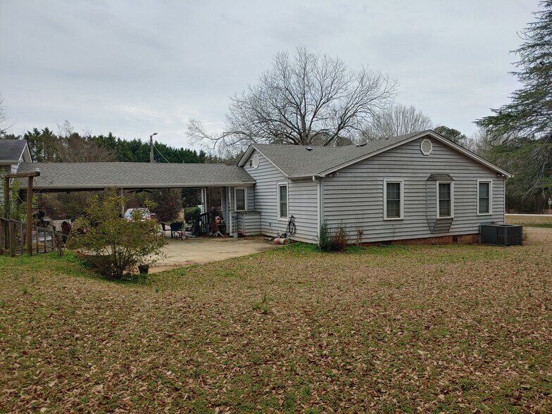 8595 Cross Anchor Rd, Enoree, SC 29335 Industrial For Sale