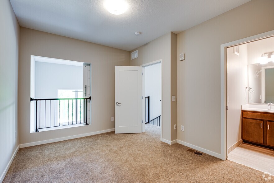 More Photos Of 252 Marie Ave E, West Saint Paul Apartments For Sale