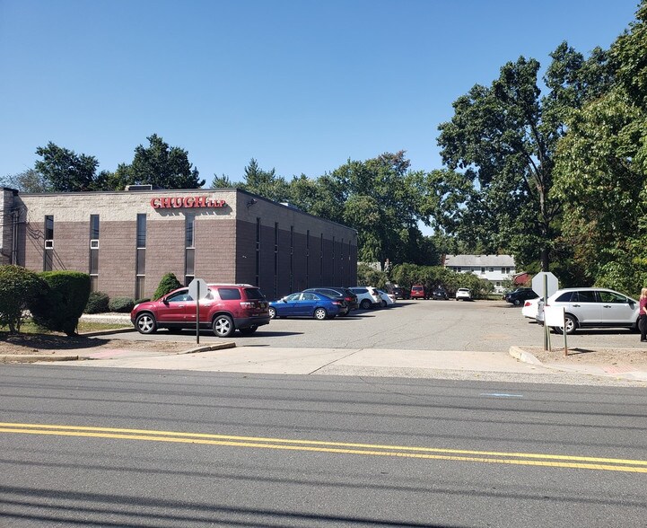 More Photos Of 295 Pierson Ave, Edison Medical For Lease