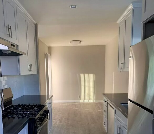 More Photos Of 14317 Haynes St, Van Nuys Apartments For Sale